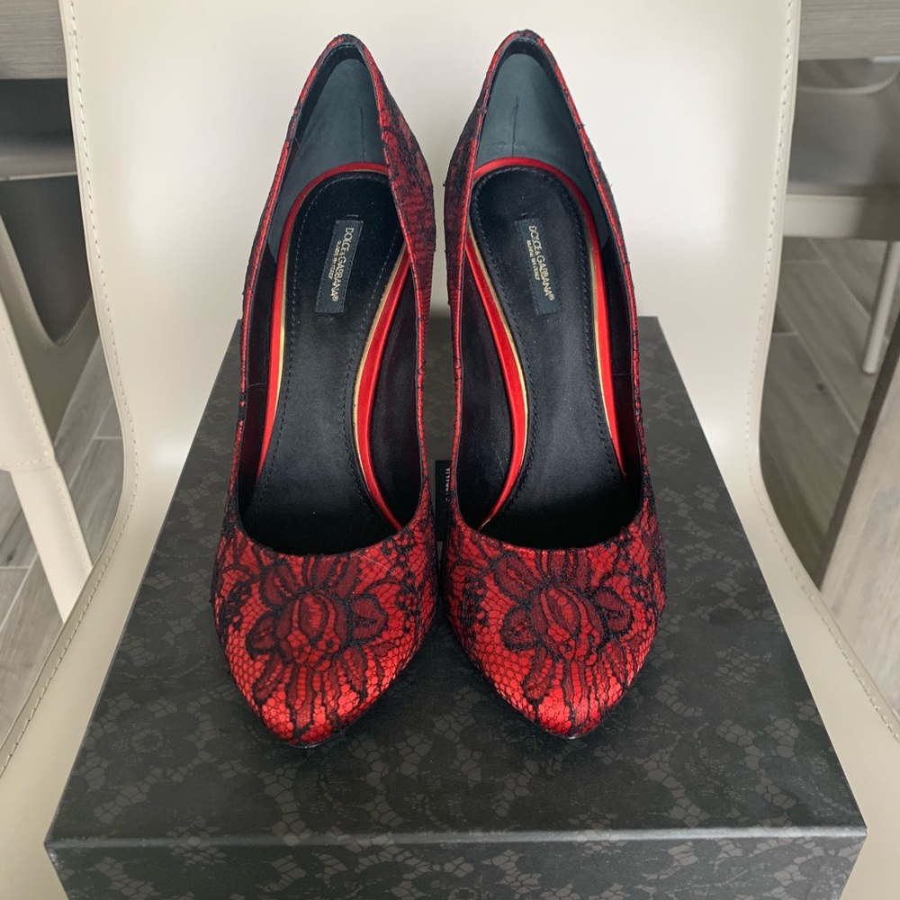 Stunning Brand New Dolce & Gabbana pumps